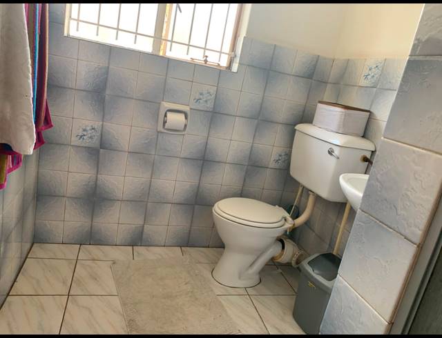 3 BEDROOM HOUSE FOR SALE IN LEONDALE